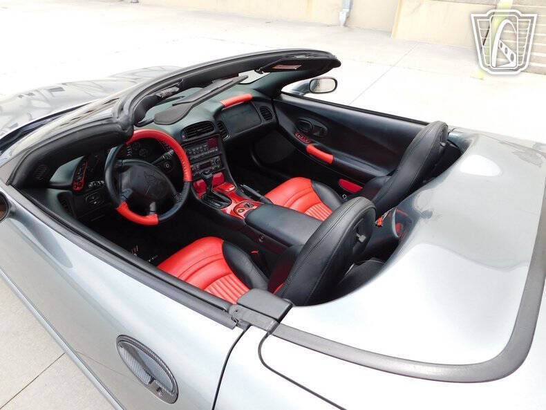 2004 Chevrolet Corvette