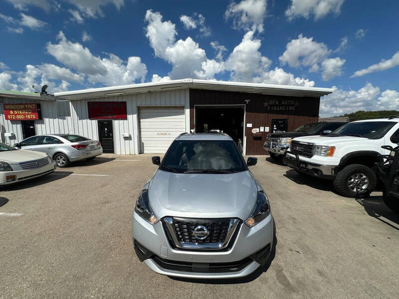 2020 Nissan Kicks SR