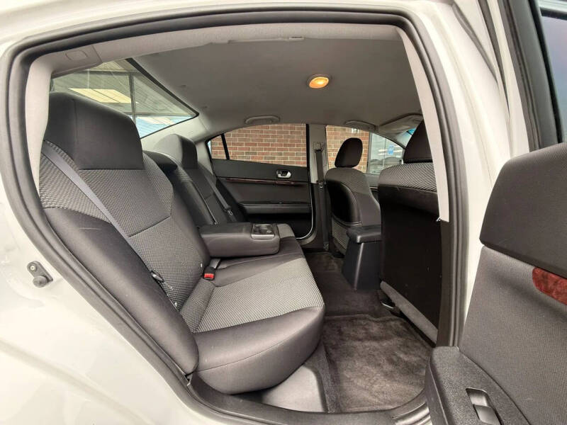2012 Mitsubishi Galant