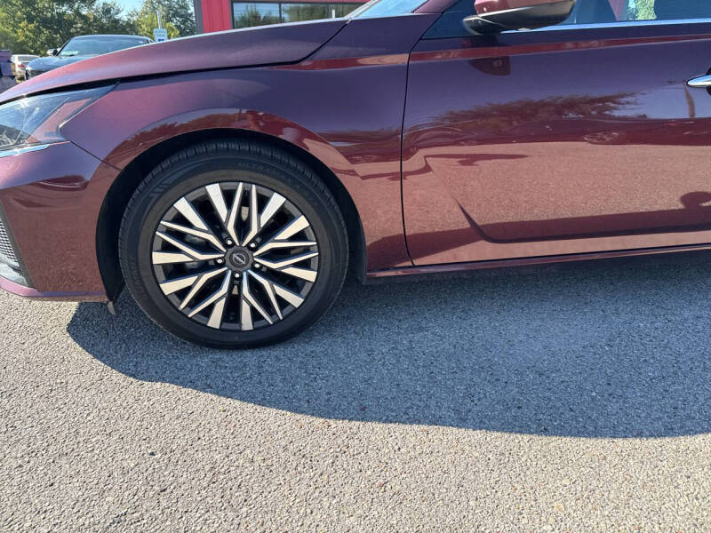 2023 Nissan Altima 2.5 SV