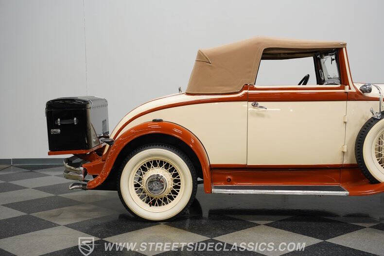 1932 Chrysler Cirrus