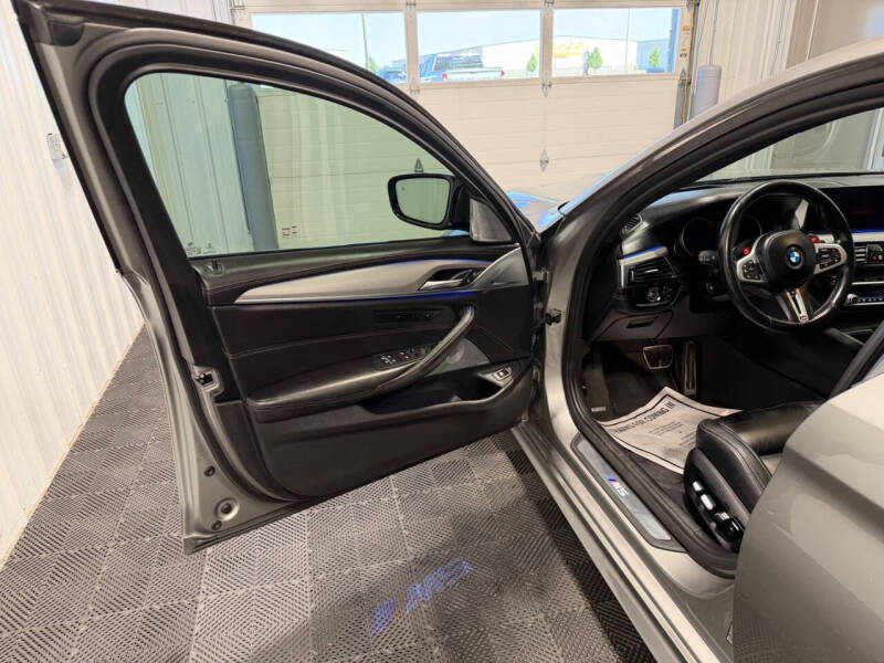 2018 BMW M5