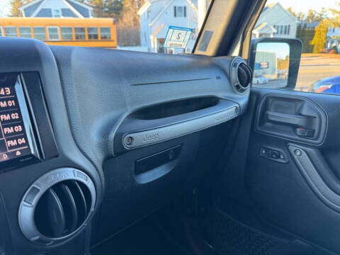 2017 Jeep Wrangler Unlimited Sport