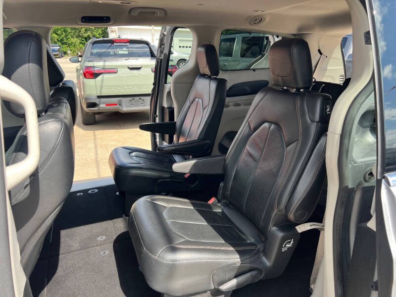 2018 Chrysler Pacifica Touring L