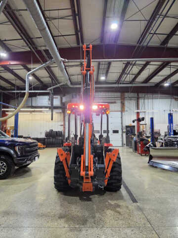 2021 Kubota M62  Tractor  Loader  Backhoe