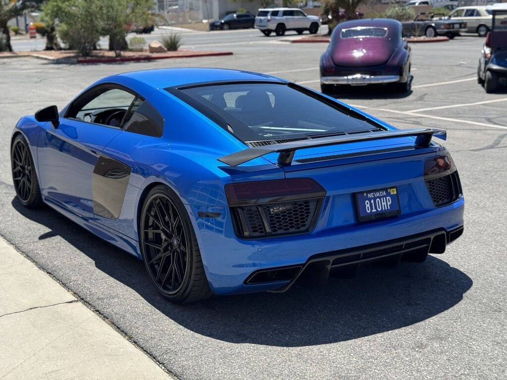2017 Audi R8 10