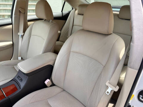 2011 Lexus ES 350