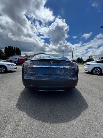2015 Tesla Model S 85D