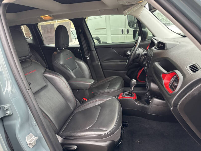 2016 Jeep Renegade Trailhawk