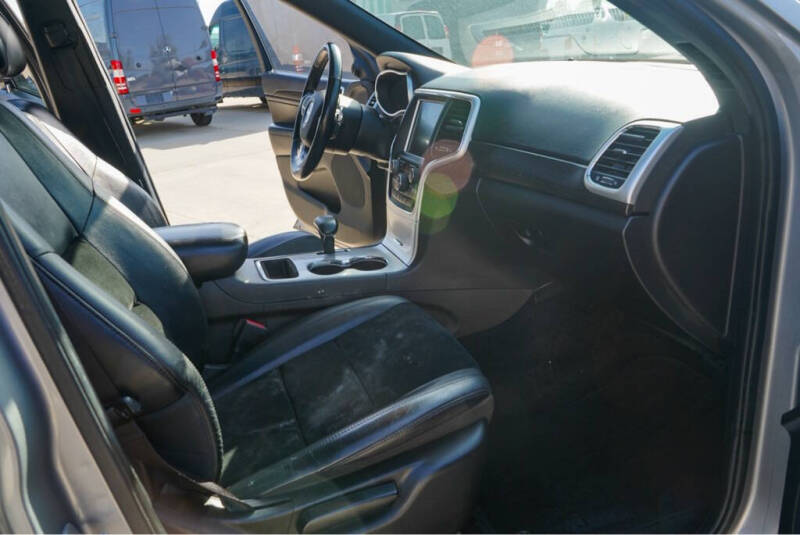 2015 Jeep Grand Cherokee Laredo