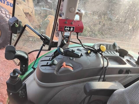 2019 John Deere 5115M
