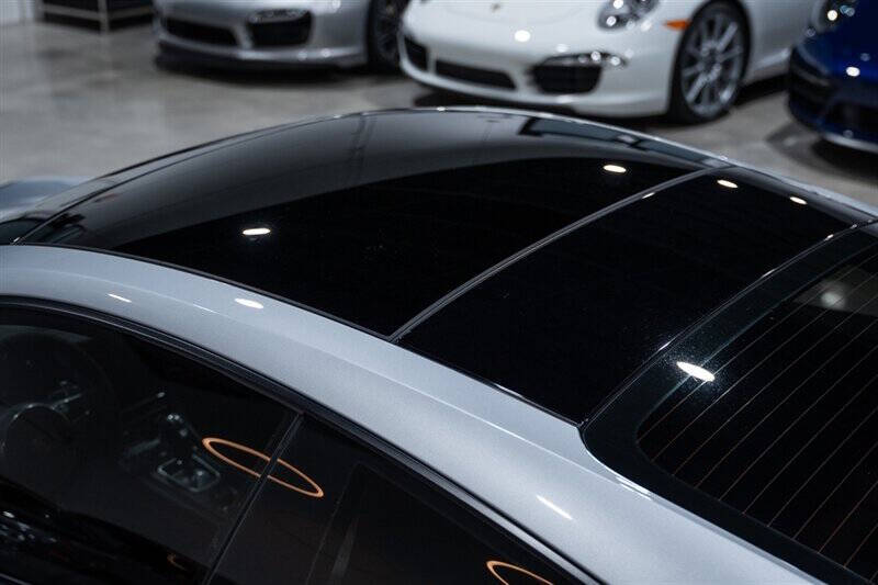 2014 Porsche 911 Turbo S