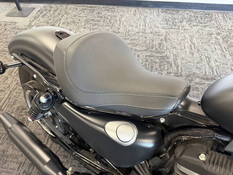 2022 Harley-Davidson Iron 883