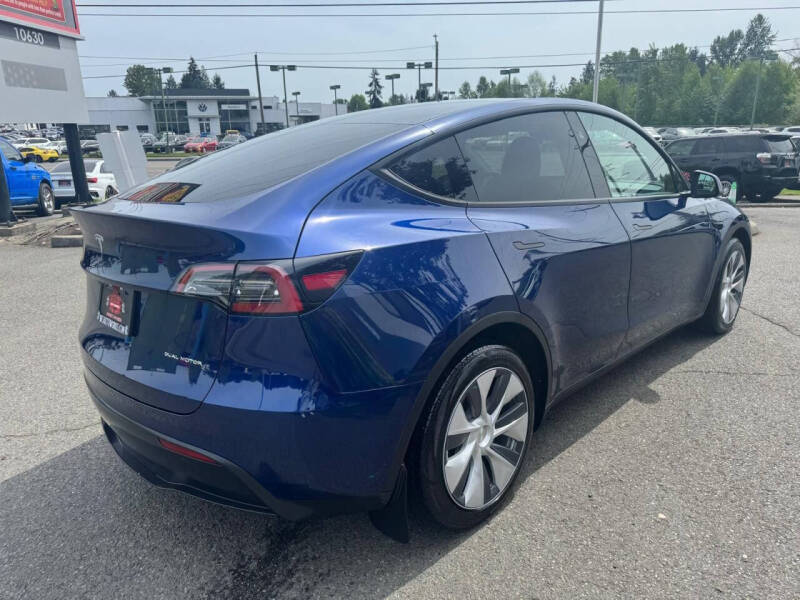 2024 Tesla Model Y Long Range