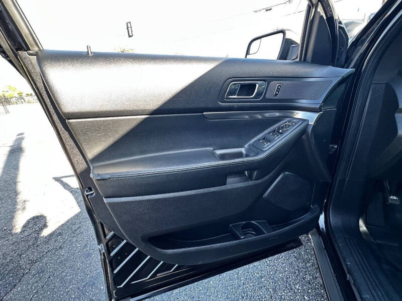 2017 Ford Explorer Police Interceptor Utility