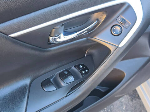 2017 Nissan Altima 2.5 SV