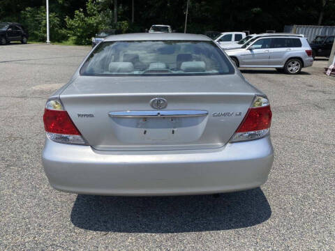 2006 Toyota Camry LE