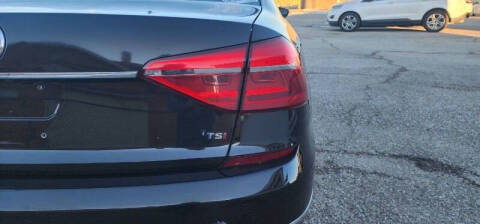 2016 Volkswagen Passat 1.8T SE