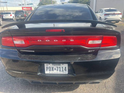 2014 Dodge Charger SXT Plus