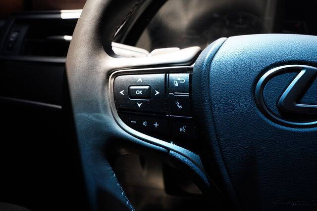 2023 Lexus ES 350