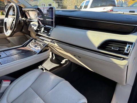 2019 Lincoln Navigator Reserve