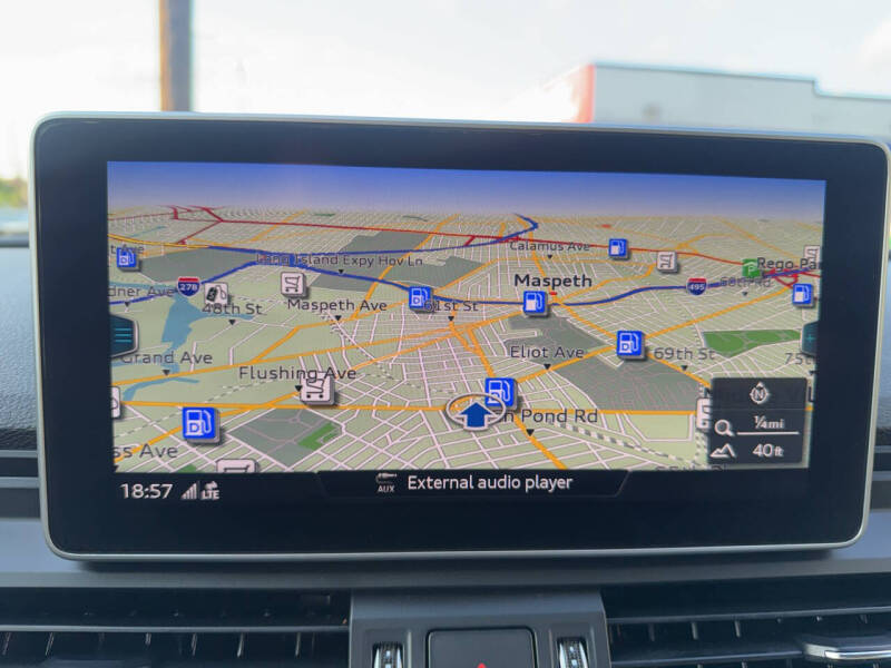 2018 Audi Q5 2.0T quattro Premium Plus