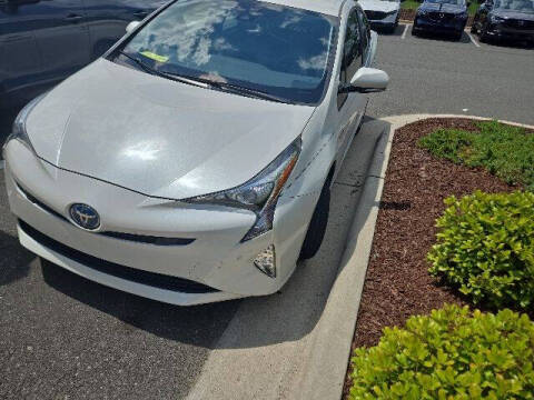 2018 Toyota Prius Three Touring