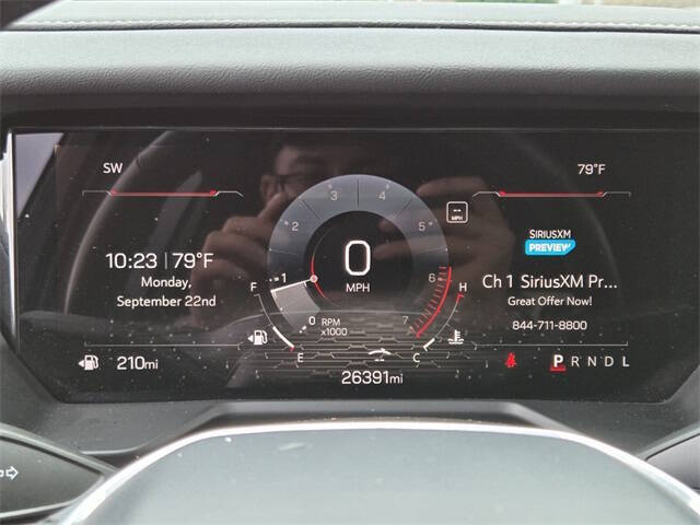 2025 GMC Acadia Elevation