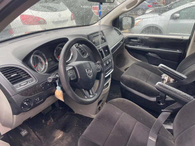 2013 Dodge Grand Caravan SE