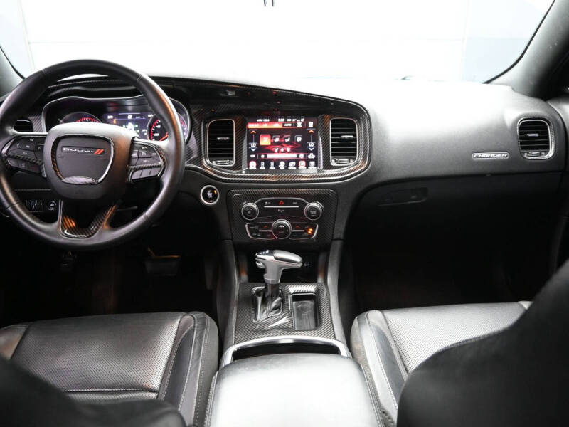 2015 Dodge Charger SXT