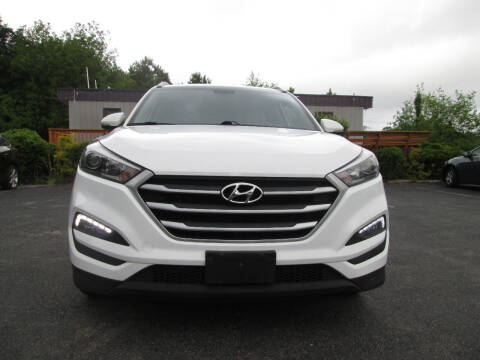 2017 Hyundai Tucson for sale at Olde Mill Motors in Angier NC