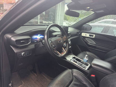 2021 Ford Explorer ST