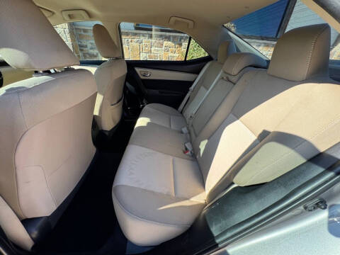 2016 Toyota Corolla LE