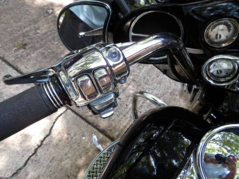 2004 Harley-Davidson FLHT Electra Glide