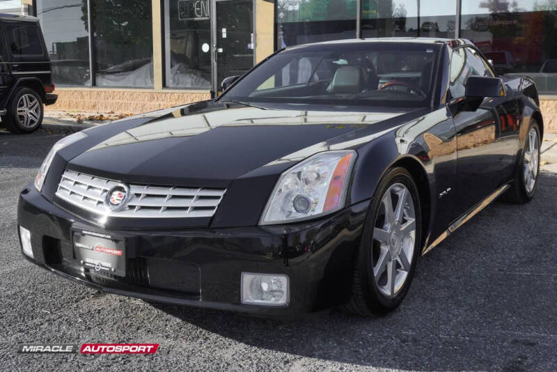 2005 Cadillac XLR