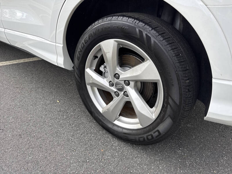 2019 Audi Q3 quattro Premium 45 TFSI