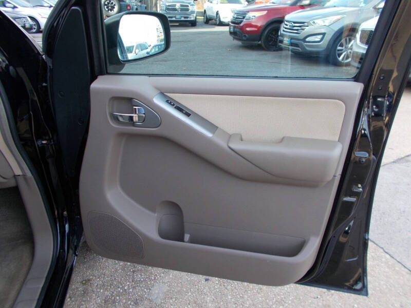 2011 Nissan Pathfinder S