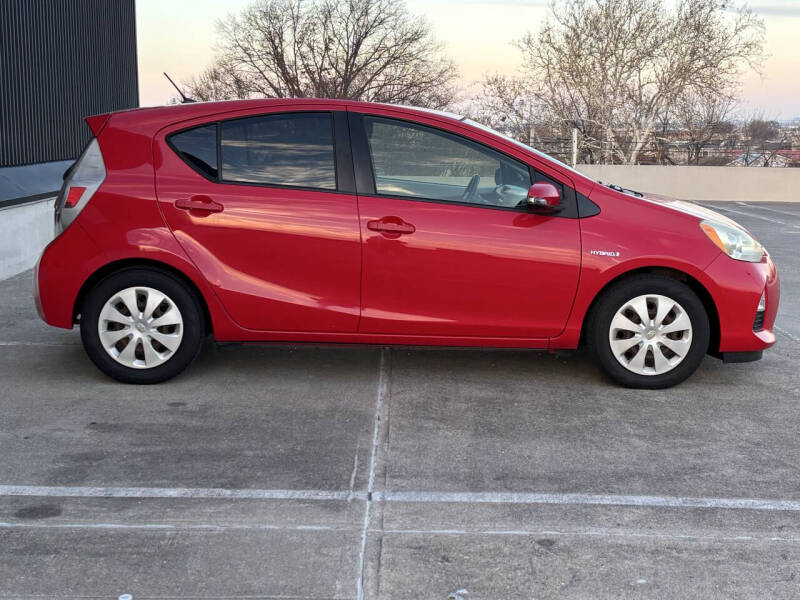 2012 Toyota Prius c Two