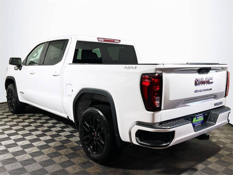 2026 GMC Sierra 1500 Elevation Standard