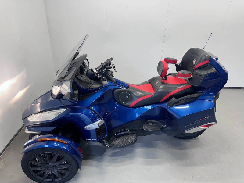 2016 Can-Am Spyder RT-S SE6