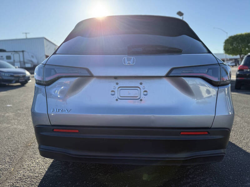 2024 Honda HR-V LX