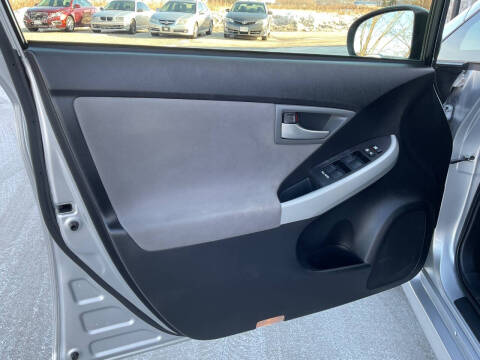 2012 Toyota Prius Two