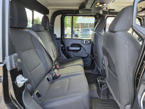 2020 Jeep Gladiator Sport