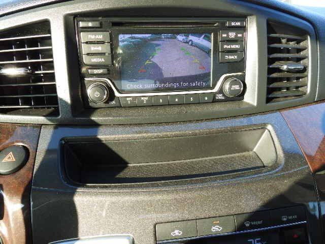 2017 Nissan Quest SV