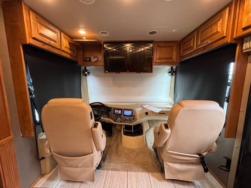 2018 Tiffin Allegro Open Road