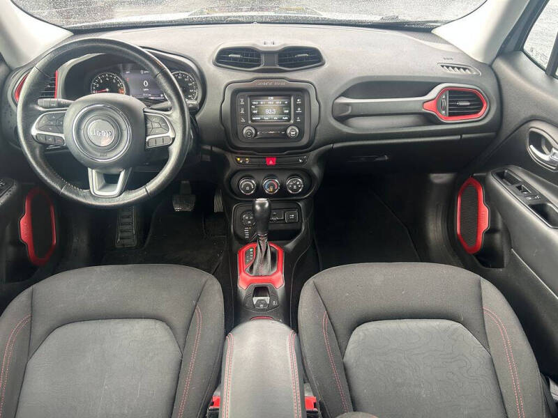 2015 Jeep Renegade Trailhawk