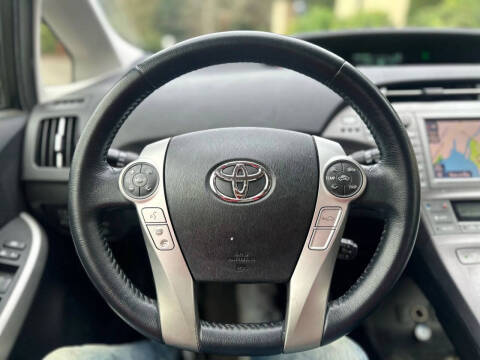 2012 Toyota Prius Plug-in Hybrid