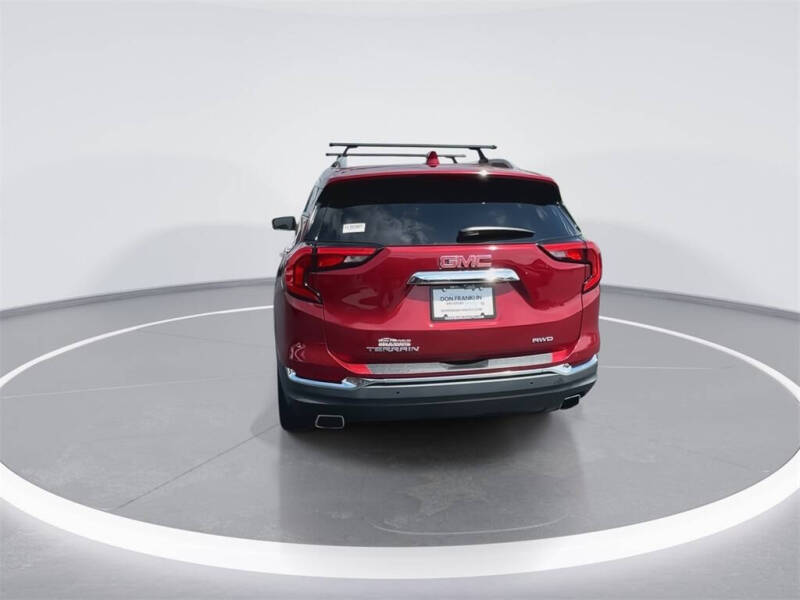 2020 GMC Terrain SLT