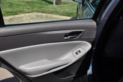 2020 Toyota Avalon XLE