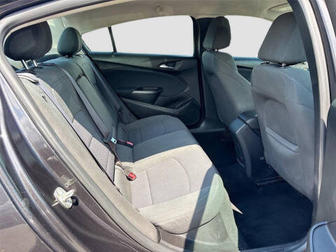 2017 Chevrolet Cruze LT Auto